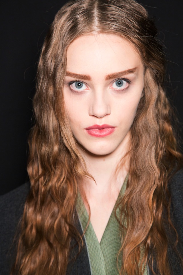 Волны: Giorgio Armani